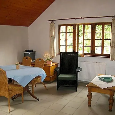 Cosy With Terrace In Meisburg