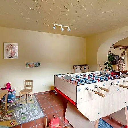 Cosy With Terrace In 3*